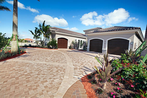 Commercial Driveway Pavers in Niagara Falls, NY